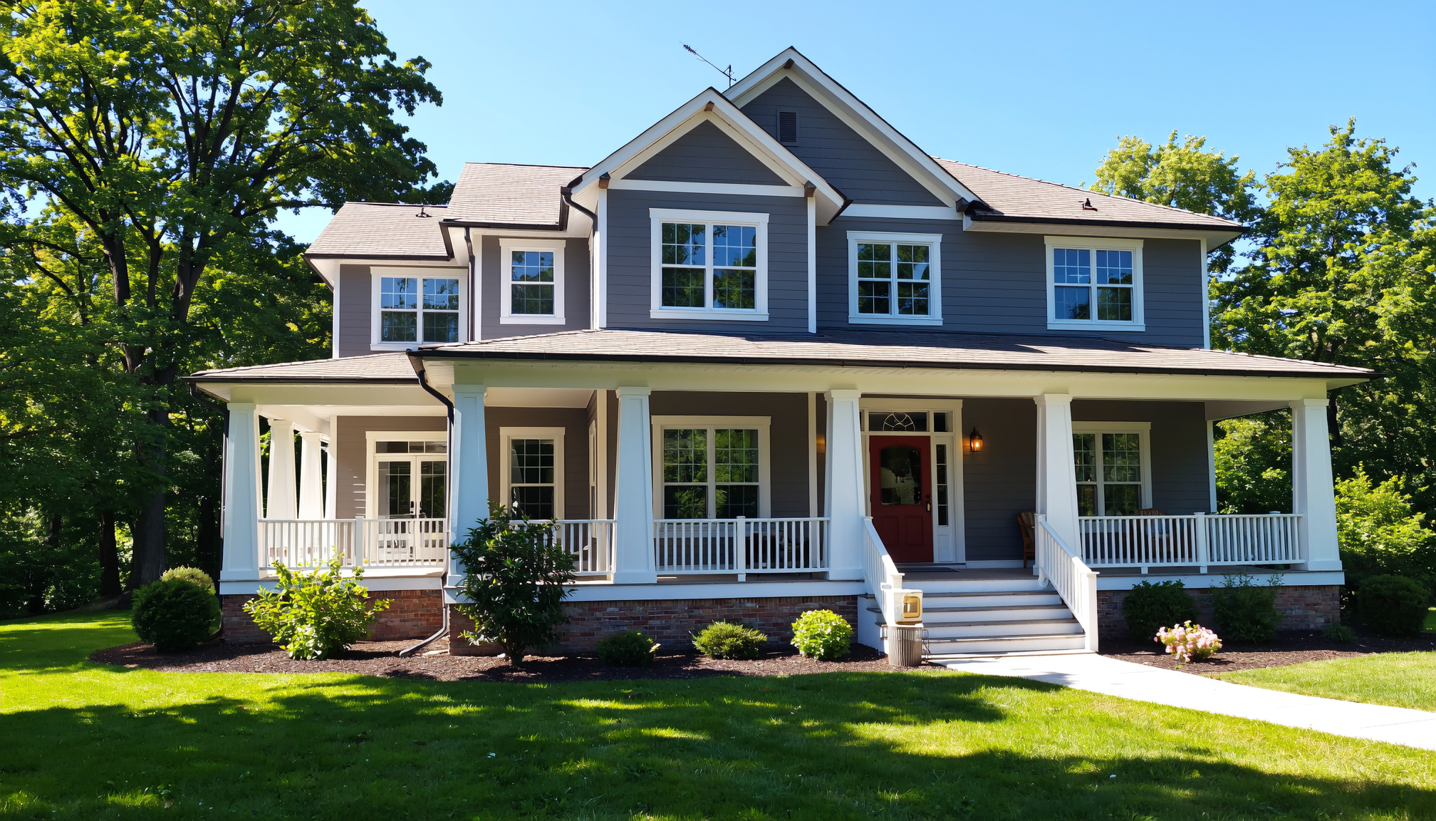Charleston, SC home seamless rain gutters